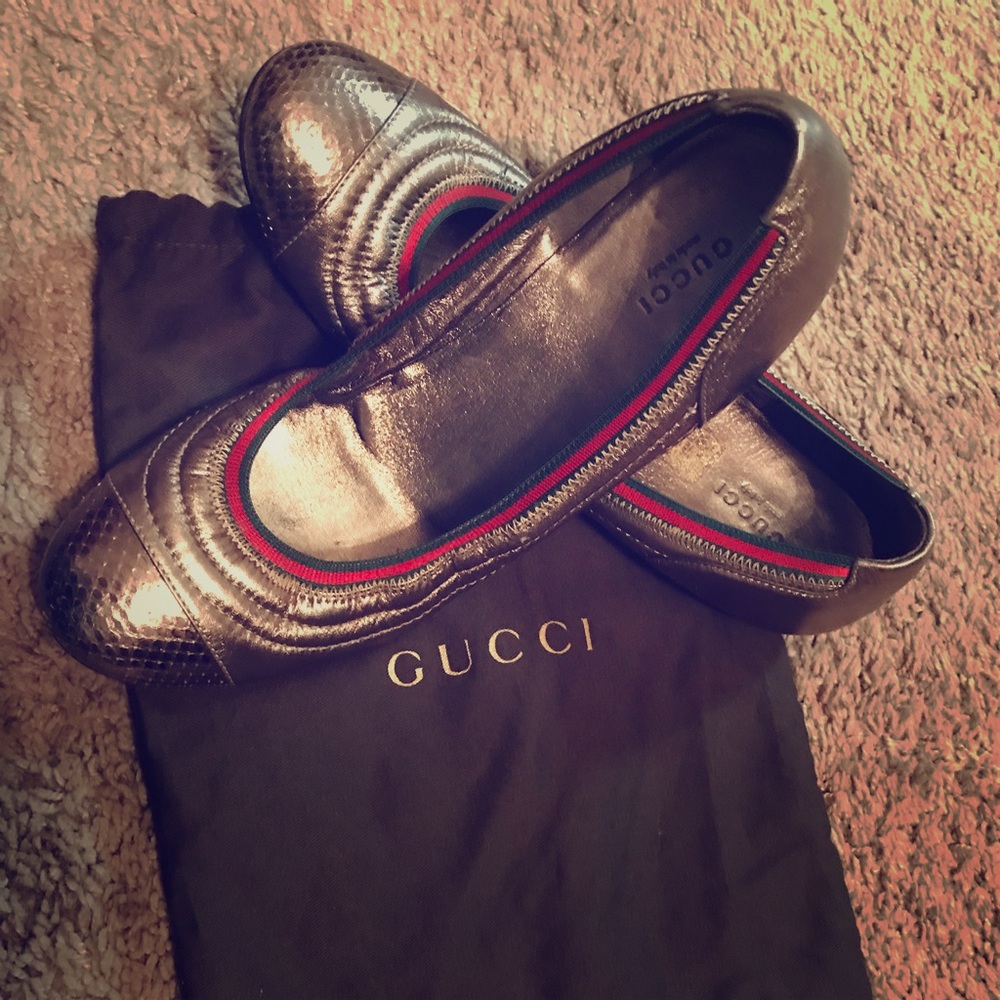 Gucci flats